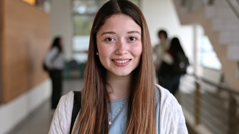 Camila Hernández, Compradora de Instagram